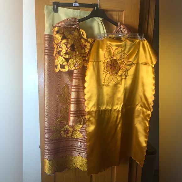 fashion (yai) Dresses & Skirts - Elegant Gold and Burgundy Embroidered Dress Outfit